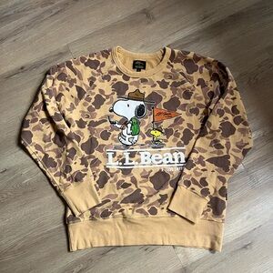 L.L. Bean x Todd Snyder Men's Tan and Brown Camo Snoopy Crewneck